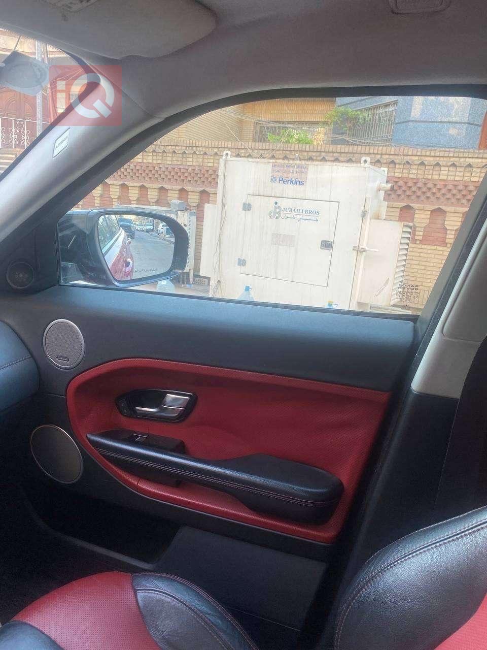 لاند روفر رانج روڤر إيفوك